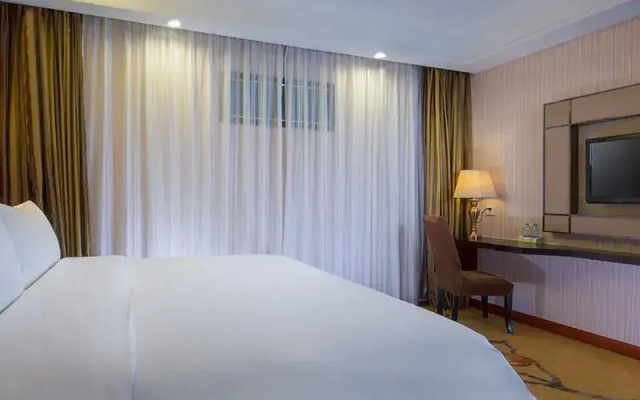 Jin Bao Lai Hotel