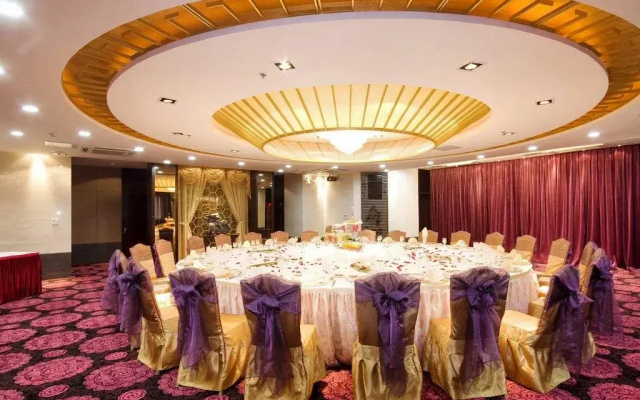 Sanyuan Hotel