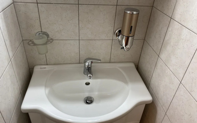 Apartment - Sleeps 2 & Swimming Pool