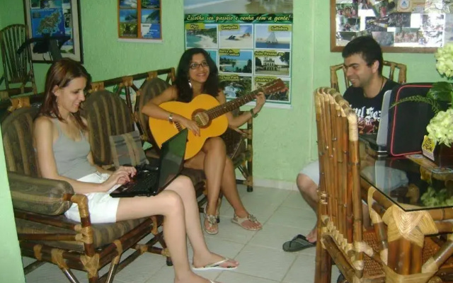 Verdes Mares Hostel