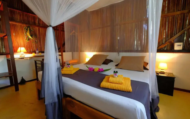 Tsara Komba Lodge