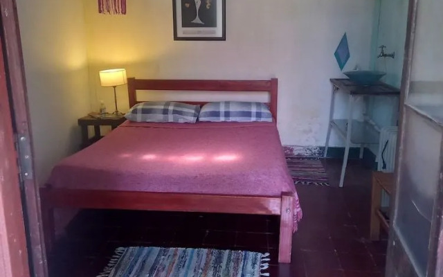 Casa del Árbol Hostel