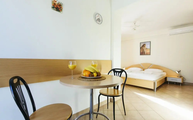 Suncica Apartments