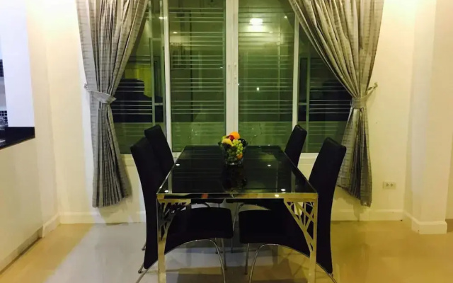 Casa D Pool Huahin 1