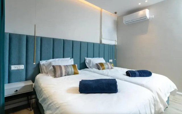 L.T.D luxury apartments 4 bedroom panoramic view