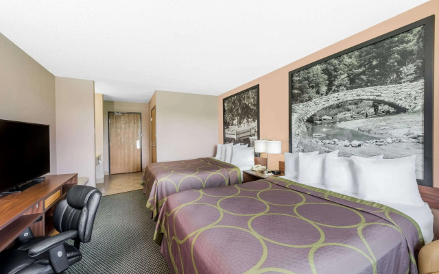 Super 8 by Wyndham Winfield/Quail Ridge Area