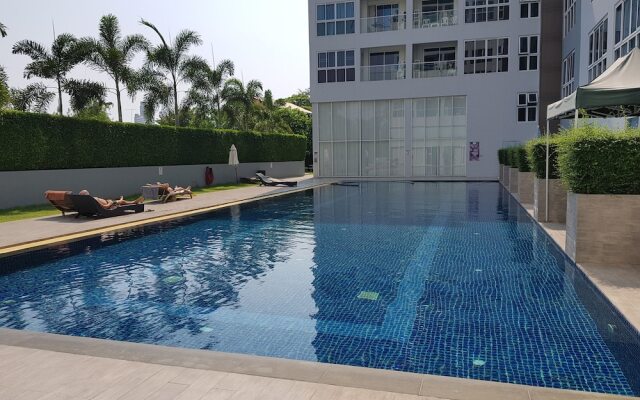 1 BR Novana by Pattaya Holiday 0