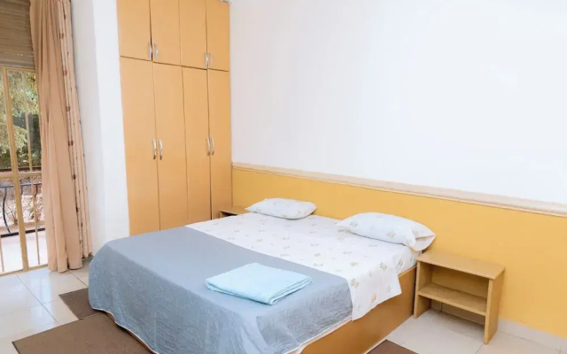Vista Safaris Apartment