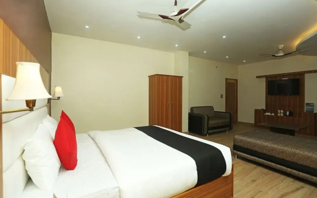 Capital O 18317 Hotel Samriddhi Retreat