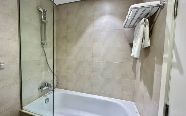 LuxBnB Paramount Midtown SeaView