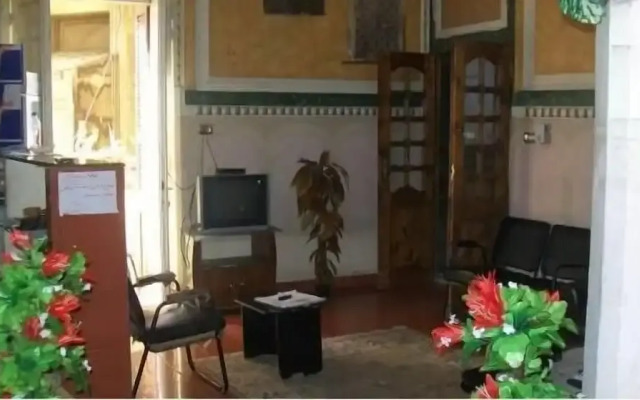 Regent House - Hostel