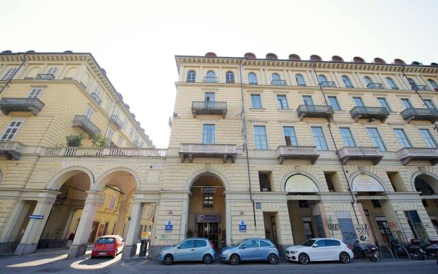 Отель Mercure Torino Crystal Palace вид на фасад