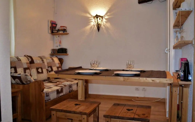 Appartement Les Menuires, 1 pièce, 3 personnes - FR-1-452-144