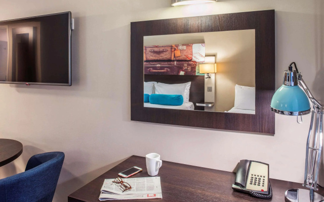 Mercure London Heathrow Hotel