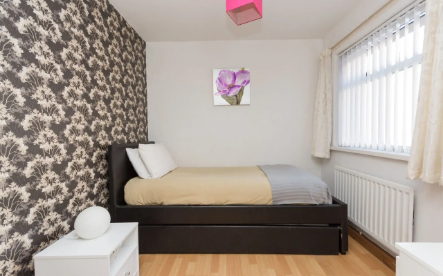 Salisbury Street City Central by BHR Apartments