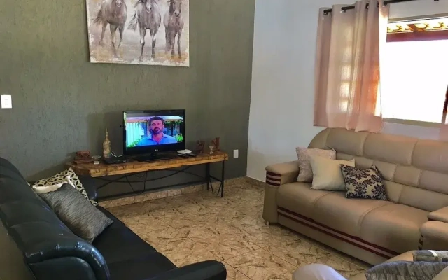 Paz e Tranquilidade - Casa para 15 pessoas com 5 quartos