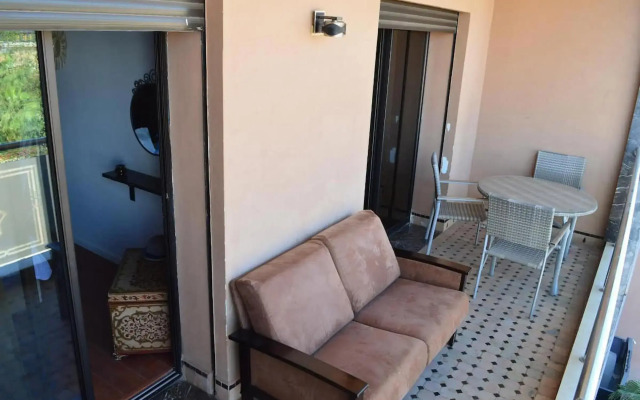 Bagatelle House