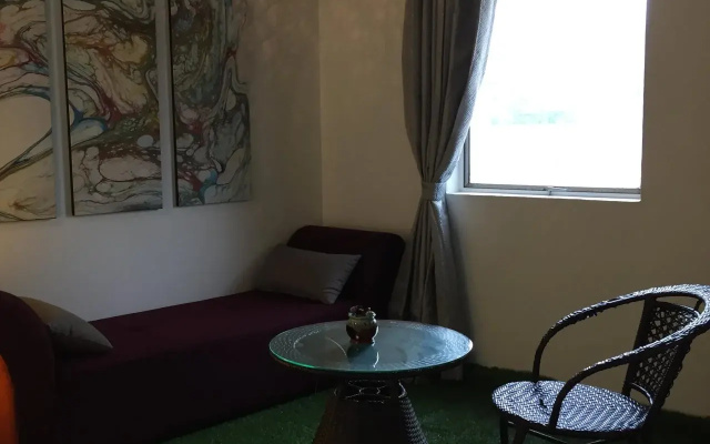 Le Viva Inn