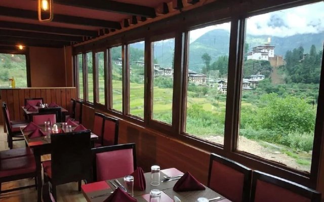 Resort at Paro Drukgyel in Paro, Bhutan from 115$, photos, reviews - zenhotels.com