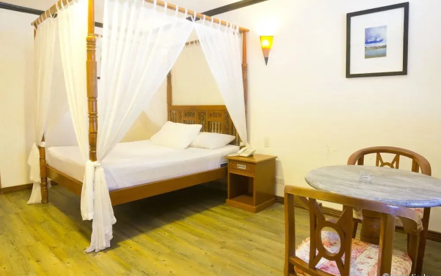 Real Maris Resort and Hotel