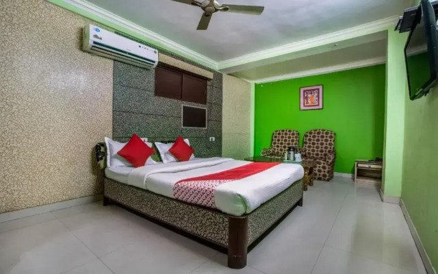 Hotel Hilltop By OYO Rooms