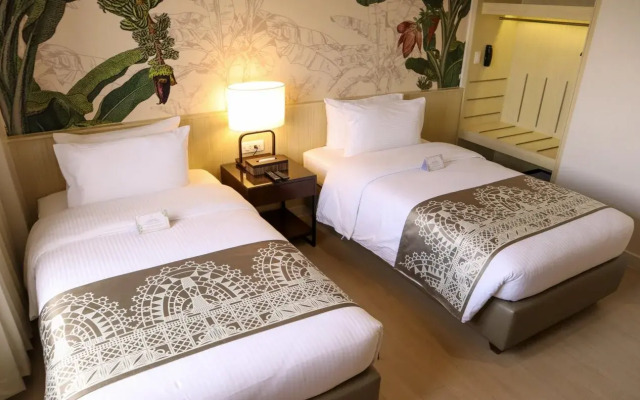 Mella Hotel Manila near NAIA Airport