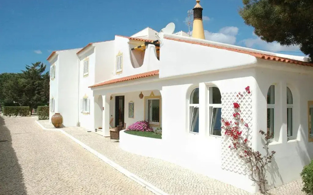 Casa Bela Moura Charming Hotel