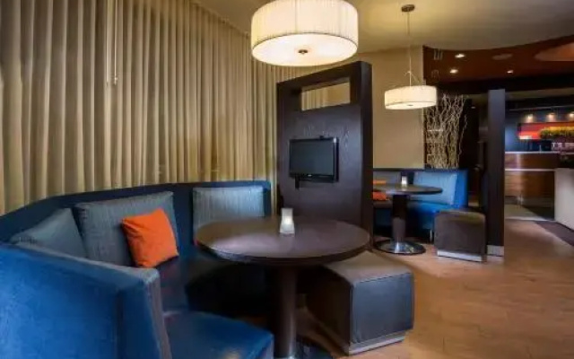 Courtyard Peoria