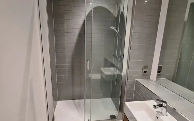 Birmingham City Centre - Modern 1 Bedroom Flat