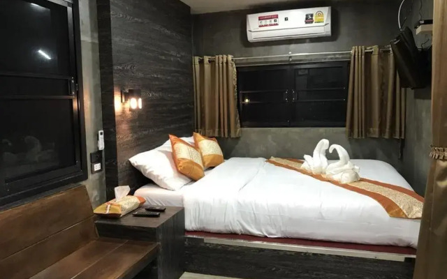 Oyo 1031 Amera Resort