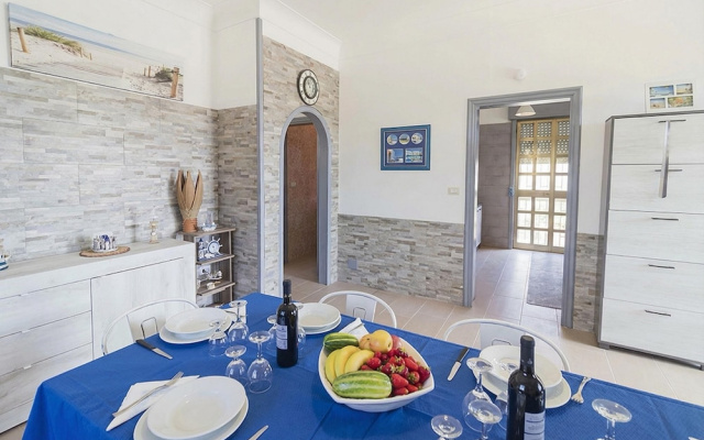 Villa Milon Near The Sea