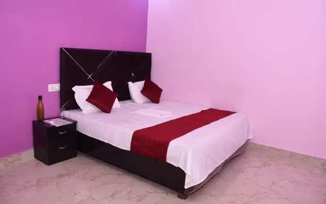 Dev In & homestay