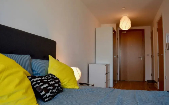 Modern Studio Apartment in Media City