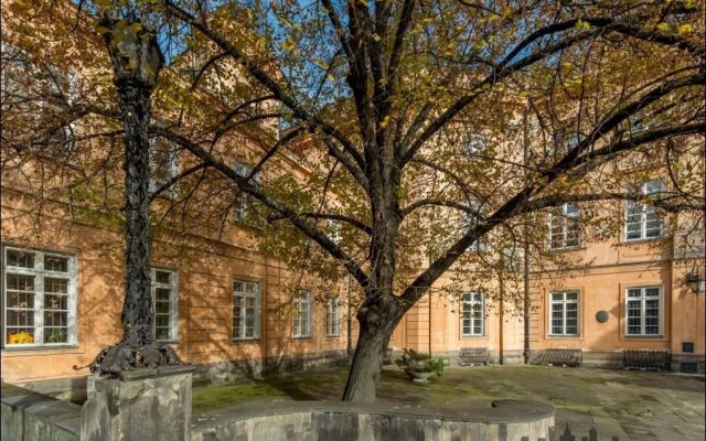 Отель P&O Apartments Zakroczymska Польша, Варшава - отзывы, цены и фото номеров - забронировать отель P&O Apartments Zakroczymska онлайн вид на фасад