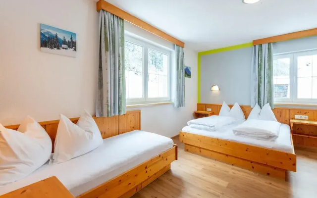 Large Apartment With a Large Balcony in Kappl