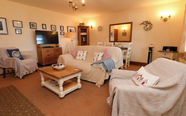 4 Cliff Cottages