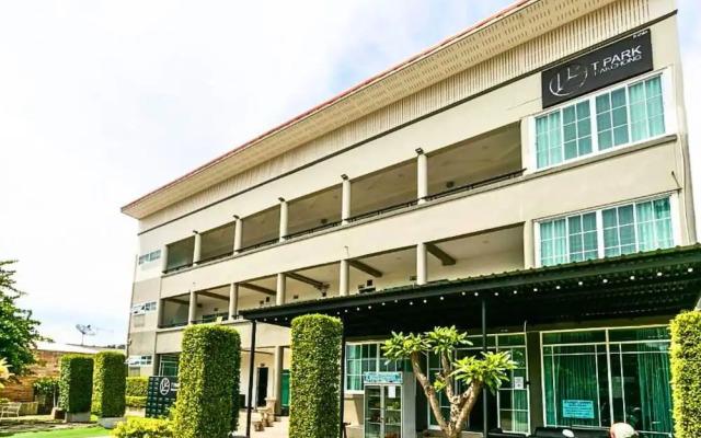 T Park Pakchong