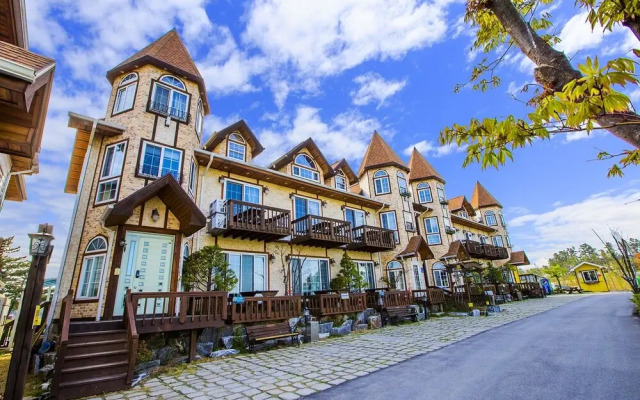 Santa Beach Pension