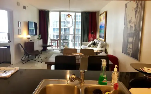 Opera Tower By Suarez Vacation Rentals