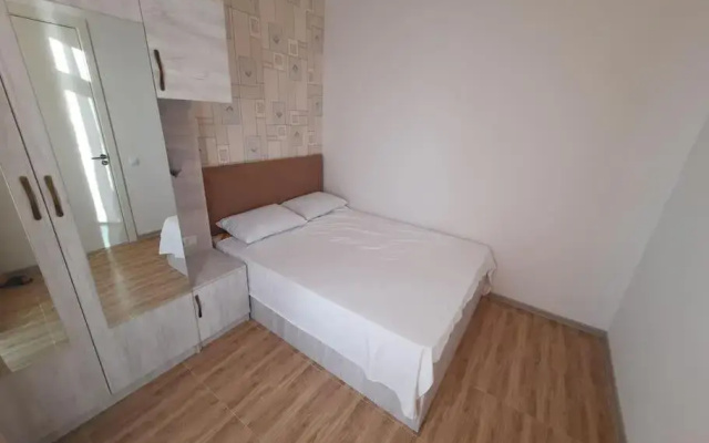 Leo Group Apartment 21-03 Elegance Batumi