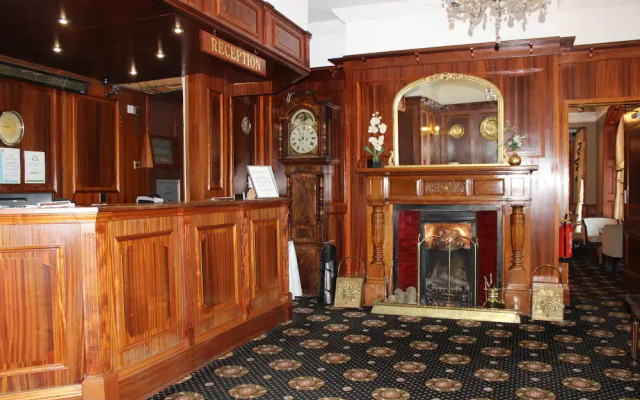 The Revelstoke Hotel