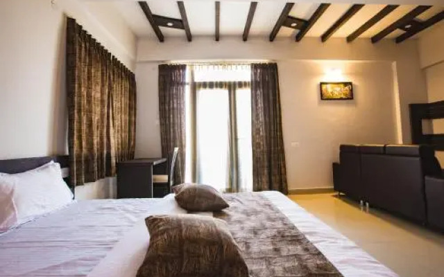 Hotel Surabi