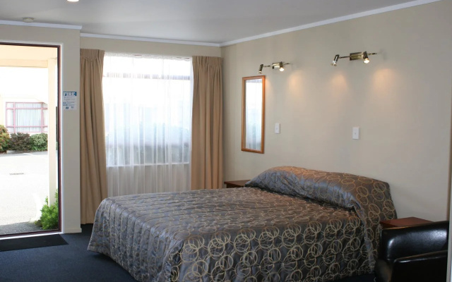 Catellis of Taupo Motel & Conference Centre