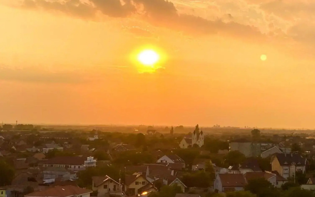 Sol Apartment - Near City Center - Free Parking
