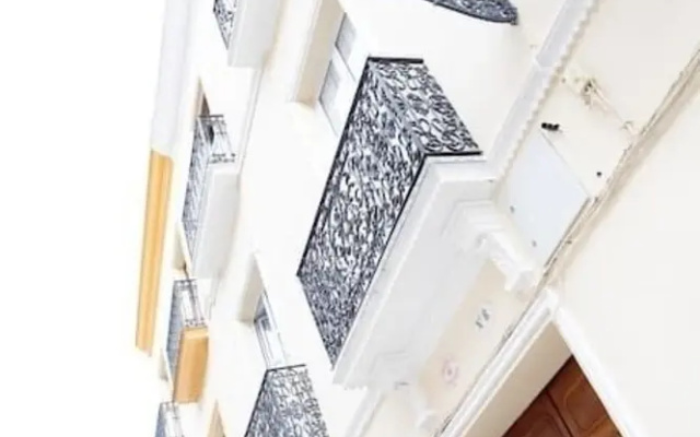 Apartmento 2º Izq. · Hispalis Casa Palacio Apartments