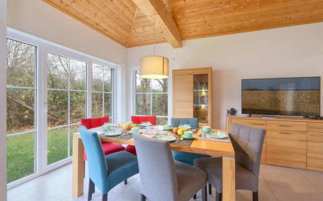Nice Home in Altefähr/rügen With 2 Bedrooms and Wifi