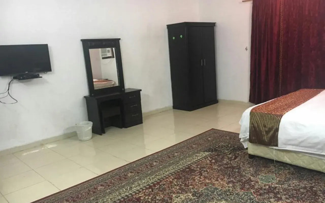 Al Eairy Furnished Apt Al Qunfudhah 3