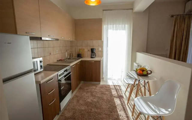 V Luxury Apartment 4