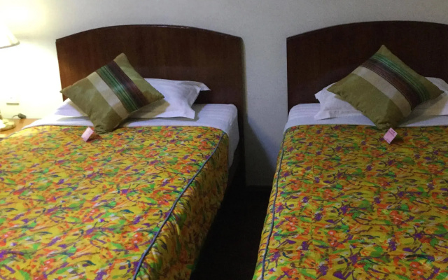 Crystal Palace Hotel