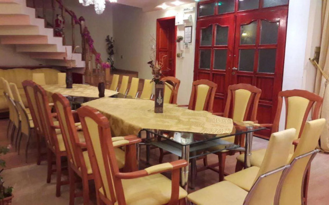 Hotel Rai